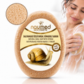 Săpun cu burete Naumed cu extract de melc, destinat curățării și exfolierii pielii