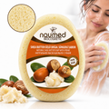 Săpun cu burete Naumed cu unt de shea, destinat curățării și exfolierii pielii
